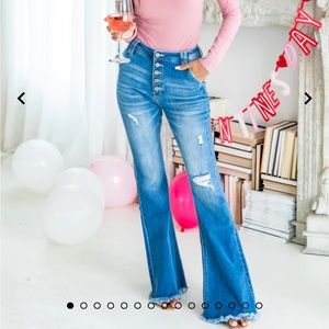 Pink Lily Kelly Distressed Flare Medium wash jeans size 5/26. NWOT